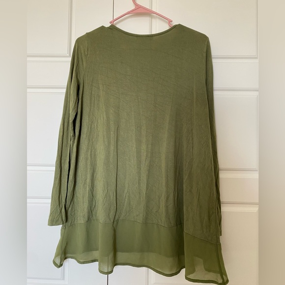 De Collection green shirt - Picture 2 of 2
